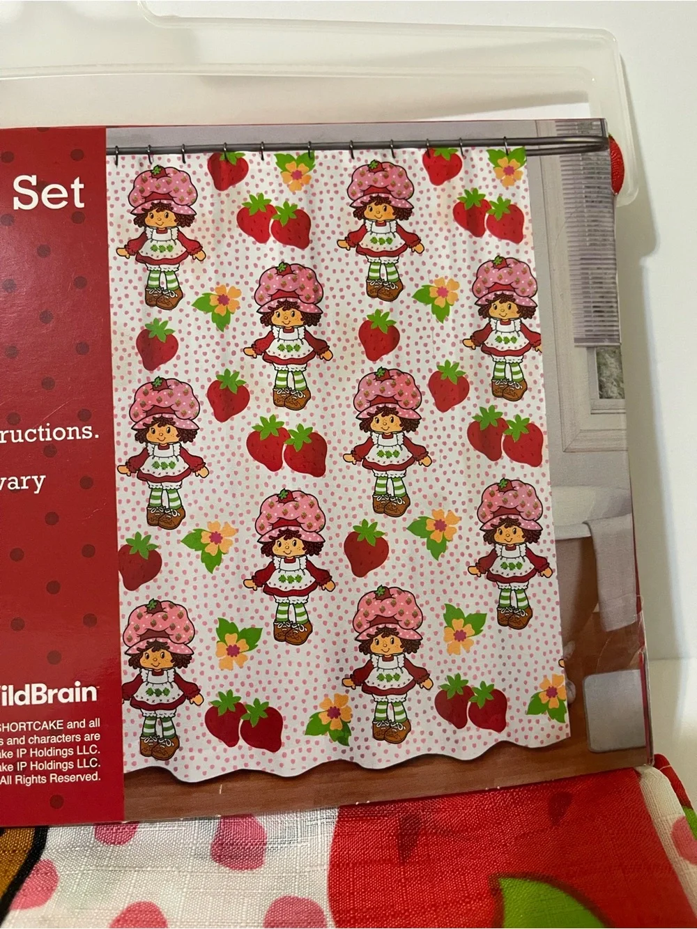 Strawberry Shortcake 13 Piece Shower Curtain Set - NWT